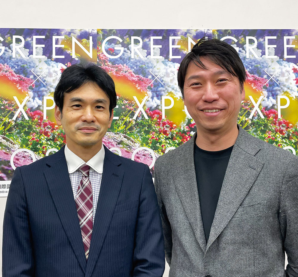 左：GREEN&times;EXPO推進課古市氏　右：ドローンショー・ジャパン代表山本氏